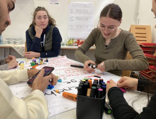 Jetzt für das Bundes­ver­net­zungs­tref­fen der Kinder- und Jugend­par­la­mente anmelden